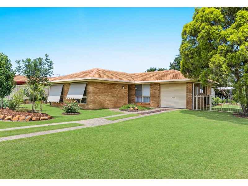 20 Fairway Drive, Warwick QLD 4370