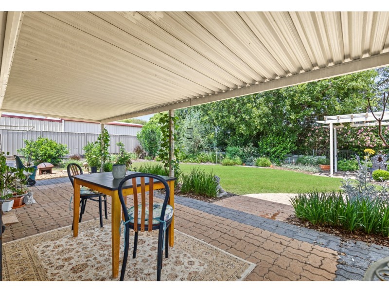 20 Fairway Drive, Warwick QLD 4370