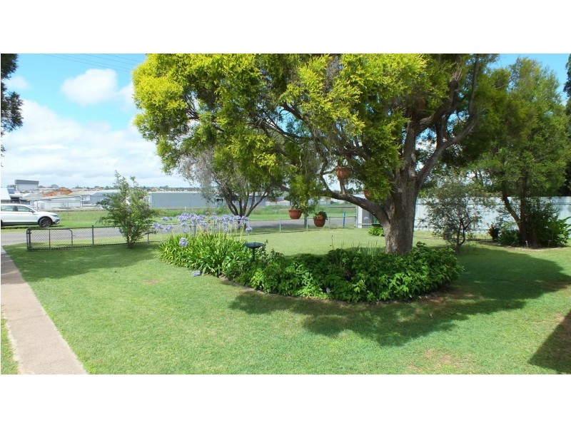 19 Rose Street, Warwick QLD 4370