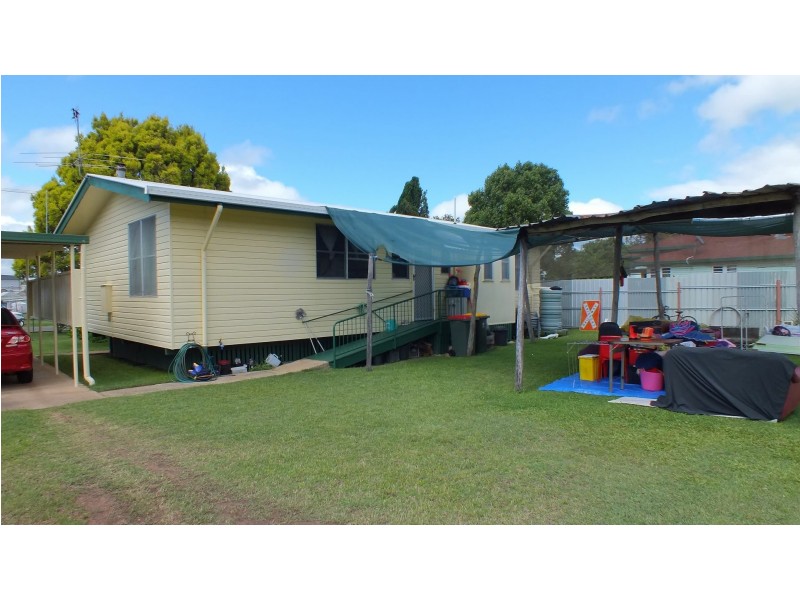 19 Rose Street, Warwick QLD 4370