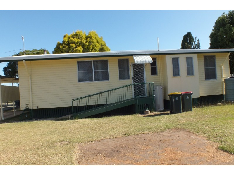 19 Rose Street, Warwick QLD 4370