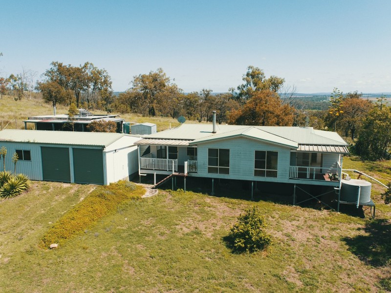 2316 Leyburn Cunningham Road, Pratten QLD 4370