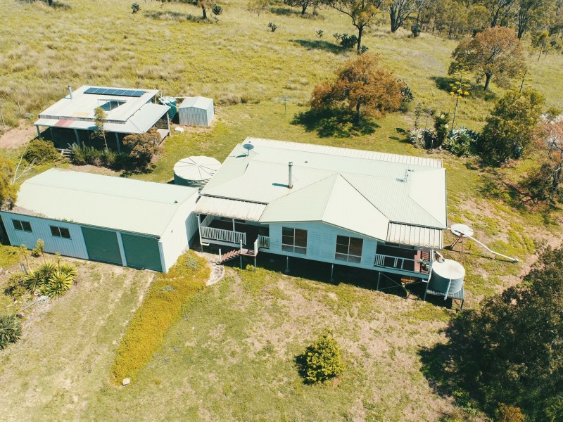 2316 Leyburn Cunningham Road, Pratten QLD 4370