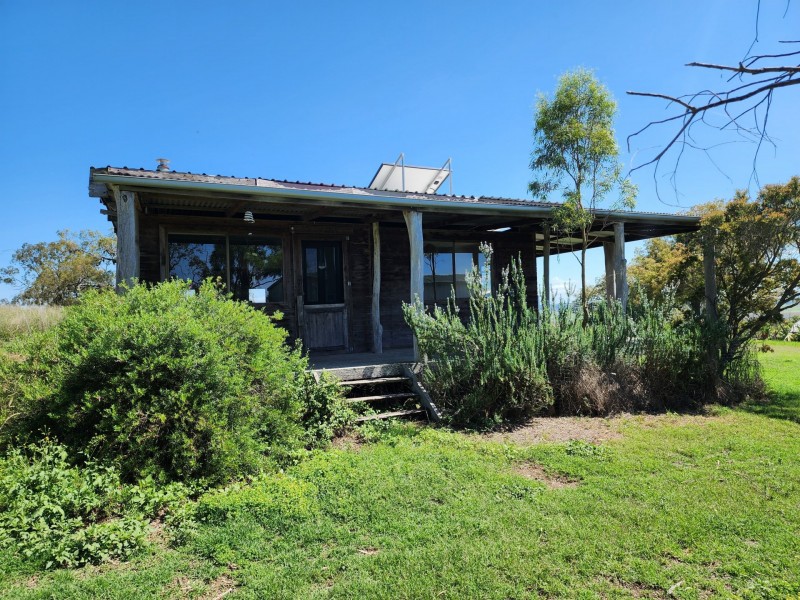 2316 Leyburn Cunningham Road, Pratten QLD 4370