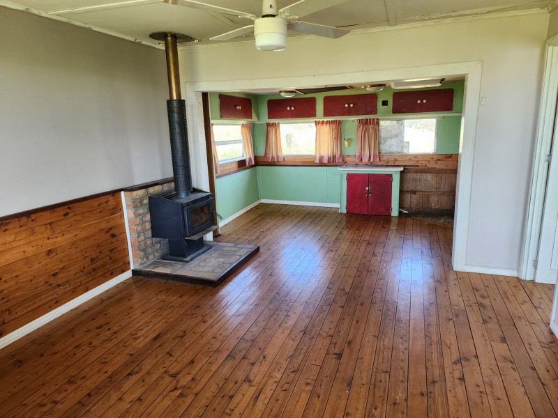 2316 Leyburn Cunningham Road, Pratten QLD 4370