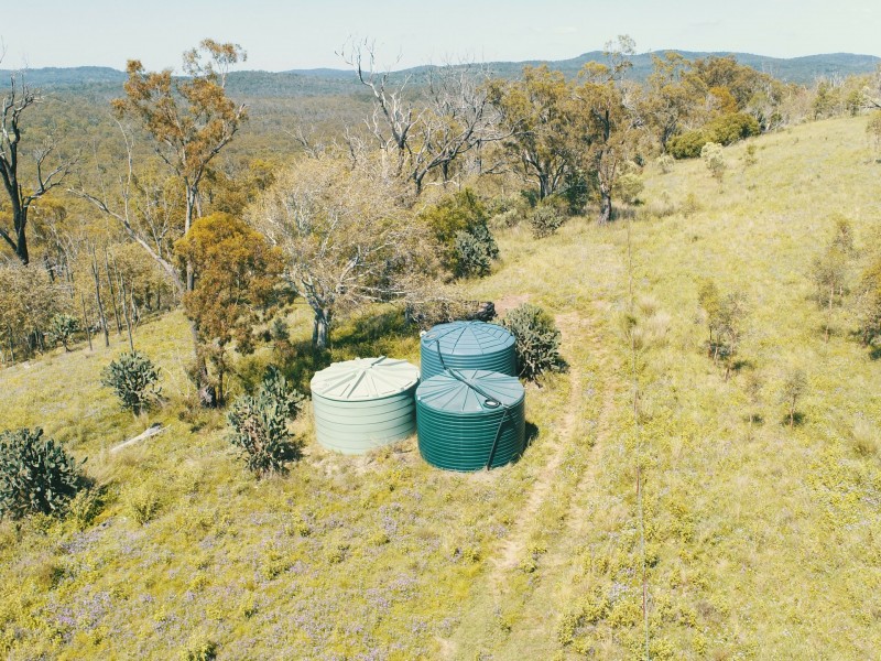 2316 Leyburn Cunningham Road, Pratten QLD 4370