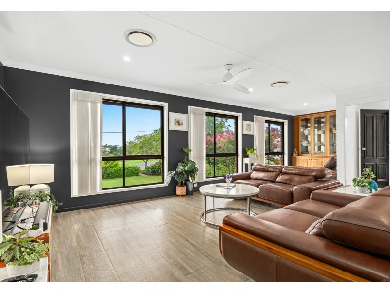 58 Willi Street, Rosenthal Heights QLD 4370