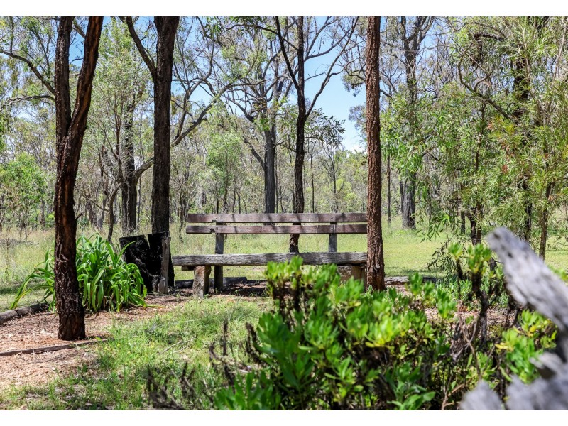 212 Woodhill Road, Leslie Dam QLD 4370