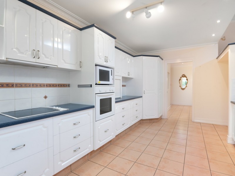 12 Bundaleer Drive, Warwick QLD 4370