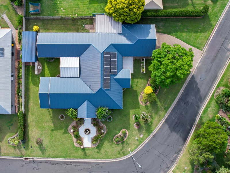 12 Bundaleer Drive, Warwick QLD 4370