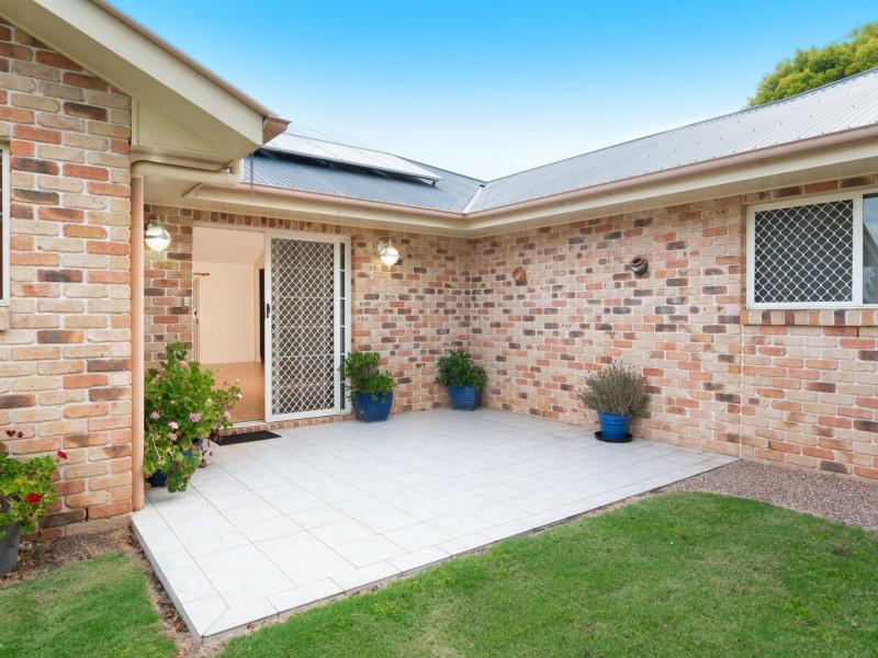 12 Bundaleer Drive, Warwick QLD 4370