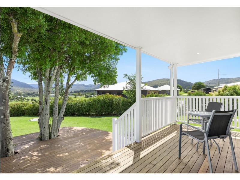 22 Oak Street, Killarney QLD 4373