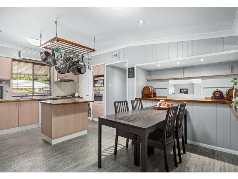 12 Drayton Street, Allora QLD 4362