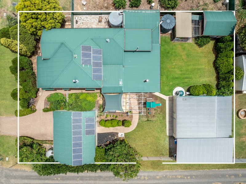 12 Drayton Street, Allora QLD 4362