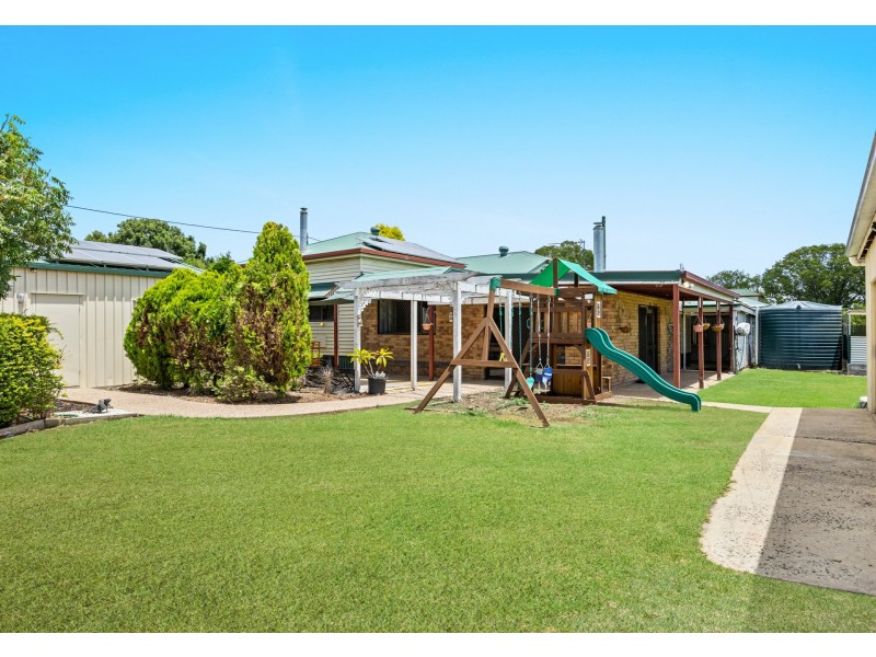 12 Drayton Street, Allora QLD 4362
