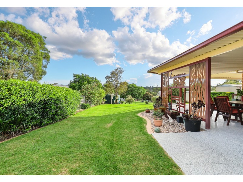 11 William Craig Drive, Rosenthal Heights QLD 4370