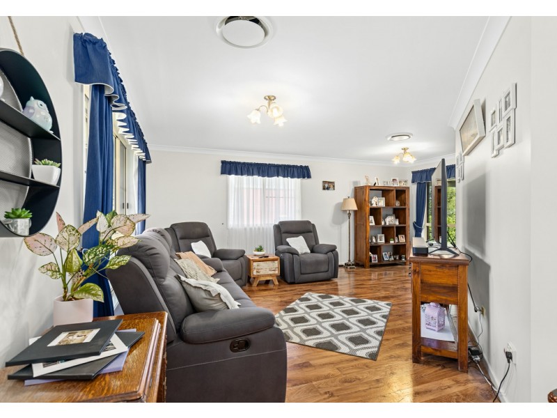 11 William Craig Drive, Rosenthal Heights QLD 4370