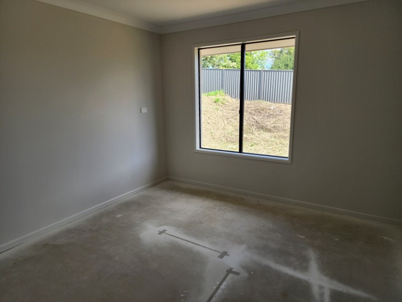 10 Pera Crescent, Warwick QLD 4370