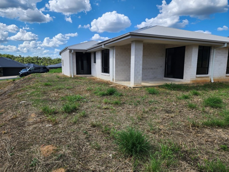 10 Pera Crescent, Warwick QLD 4370