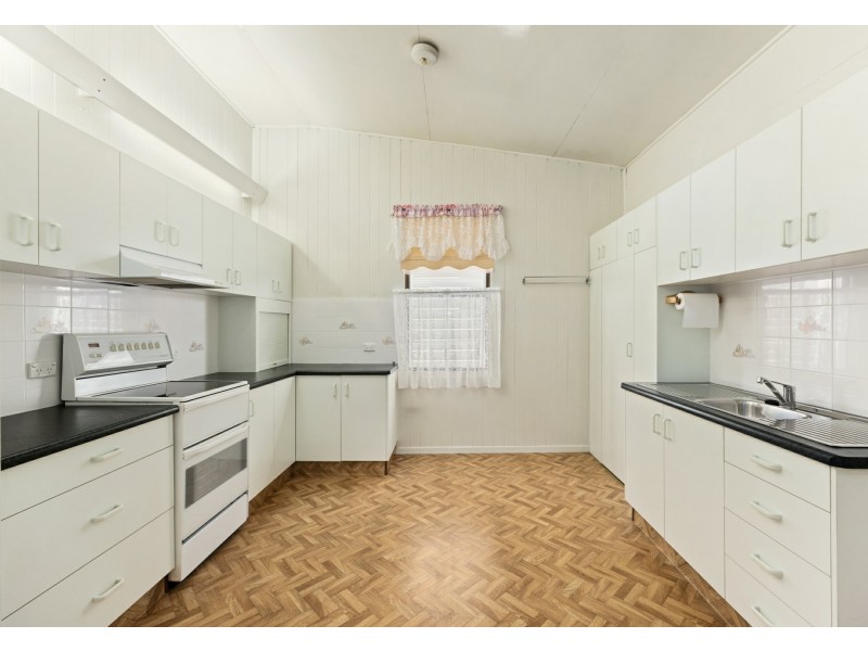 35 Hamilton Street, Warwick QLD 4370