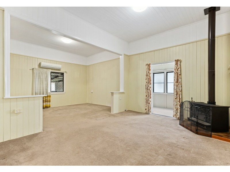 35 Hamilton Street, Warwick QLD 4370