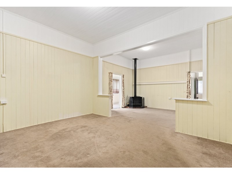 35 Hamilton Street, Warwick QLD 4370