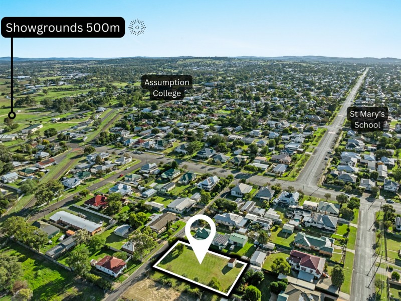 7 Edward Street, Warwick QLD 4370