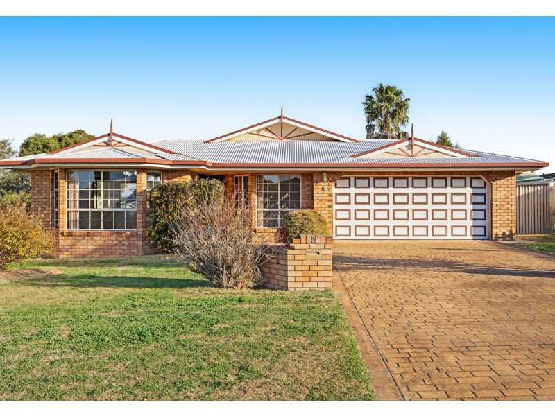 6 Finch Street, Warwick QLD 4370