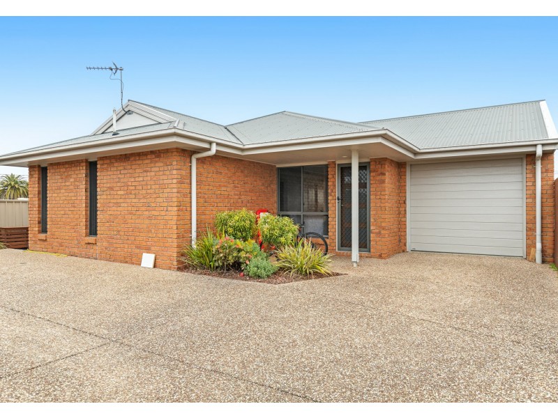 4-22 Stewart Avenue, Warwick QLD 4370