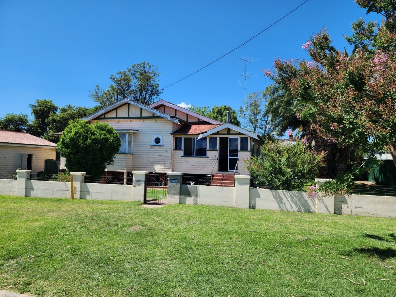 67 Percy Street, Warwick QLD 4370