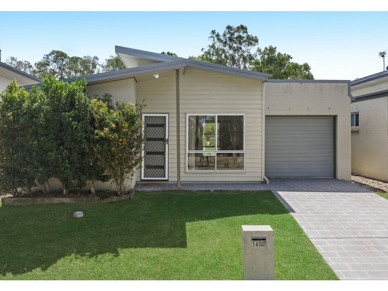 16 Ruston Street,, Warwick QLD 4370