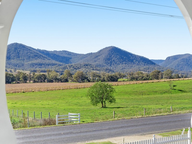 86 Acacia Street, Killarney QLD 4373