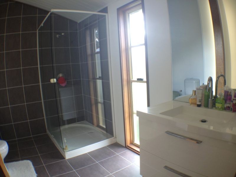 83 Guy Street, Warwick QLD 4370