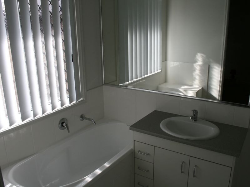 175 b Victoria Street, Warwick QLD 4370