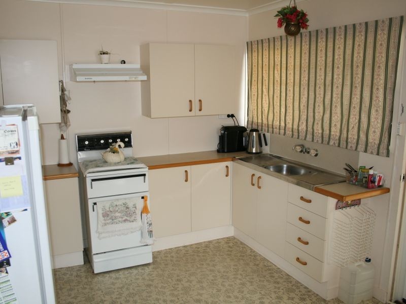 57 Myrtle Avenue, Warwick QLD 4370