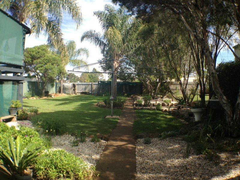 13 McEvoy St, Warwick QLD 4370