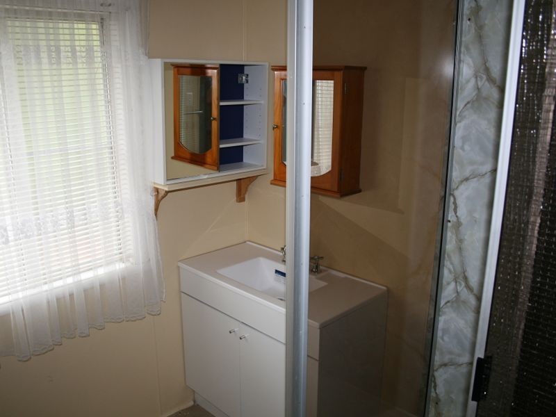 13 McEvoy St, Warwick QLD 4370