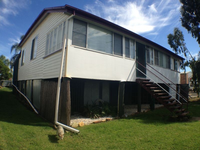 13 McEvoy St, Warwick QLD 4370