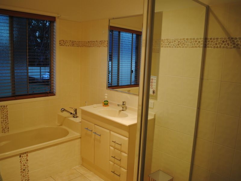 5 Chapel Court, Warwick QLD 4370