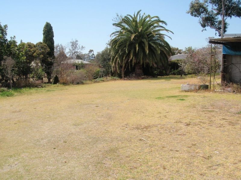 96 McEvoy St, Warwick QLD 4370