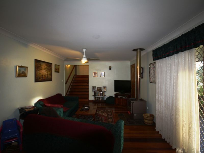 10 Gilbert Crescent, Warwick QLD 4370