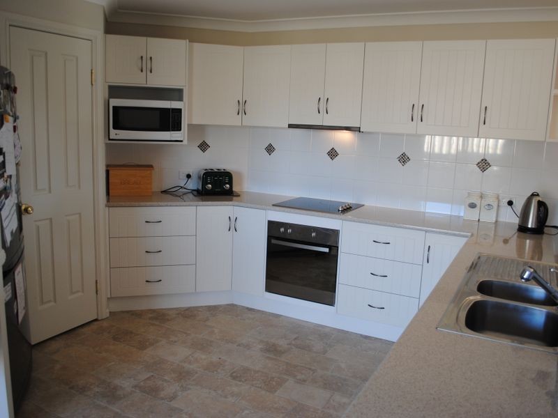 9 Rose Lea Court, Warwick QLD 4370