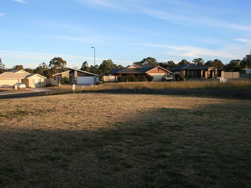 12 Floribunda Avenue, Warwick QLD 4370