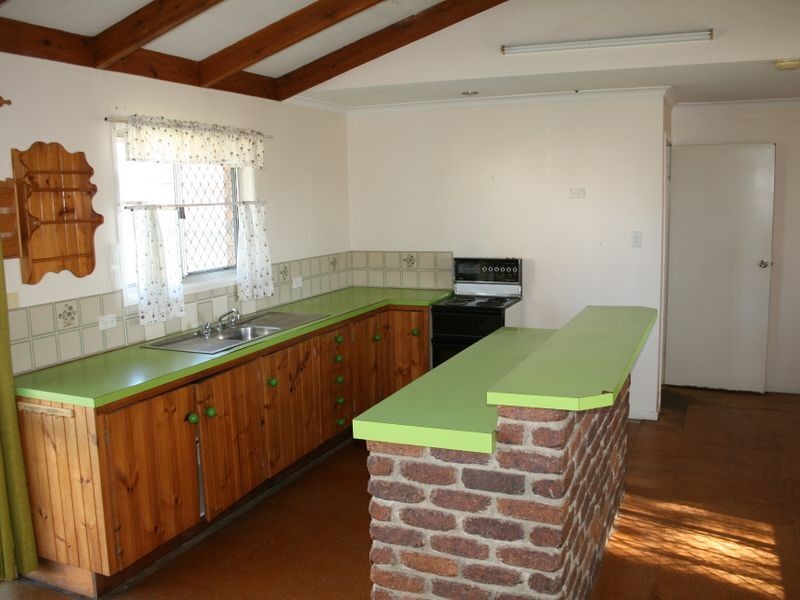 10 Robyn Street, Warwick QLD 4370