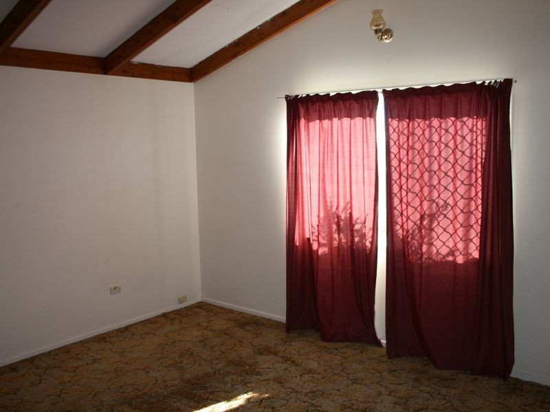 10 Robyn Street, Warwick QLD 4370