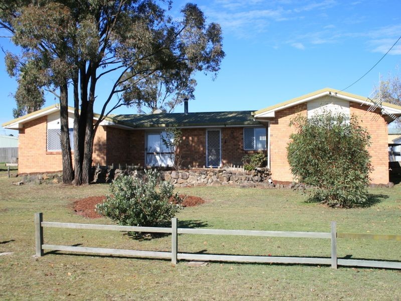 10 Robyn Street, Warwick QLD 4370