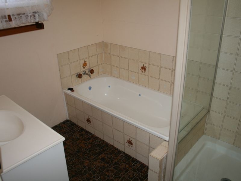 10 Robyn Street, Warwick QLD 4370