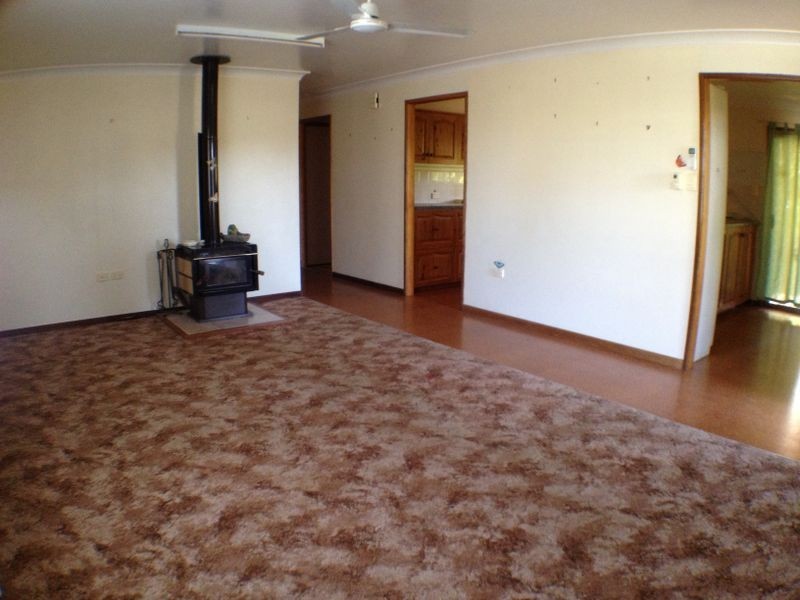 143 Dragon St, Warwick QLD 4370