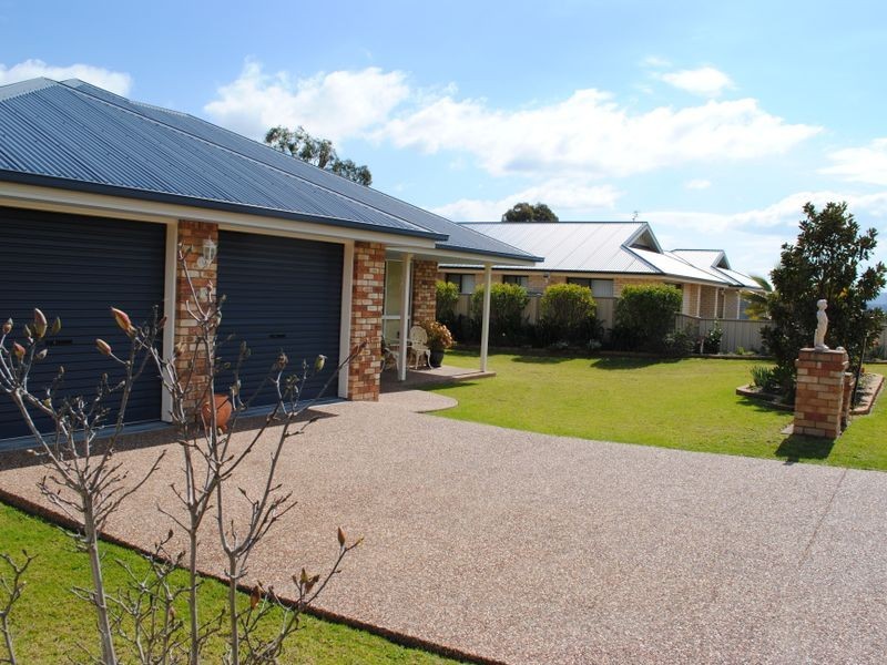10 Boronia Drive, Warwick QLD 4370