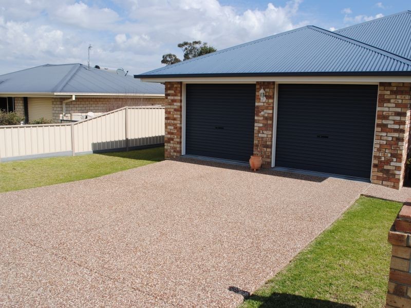 10 Boronia Drive, Warwick QLD 4370